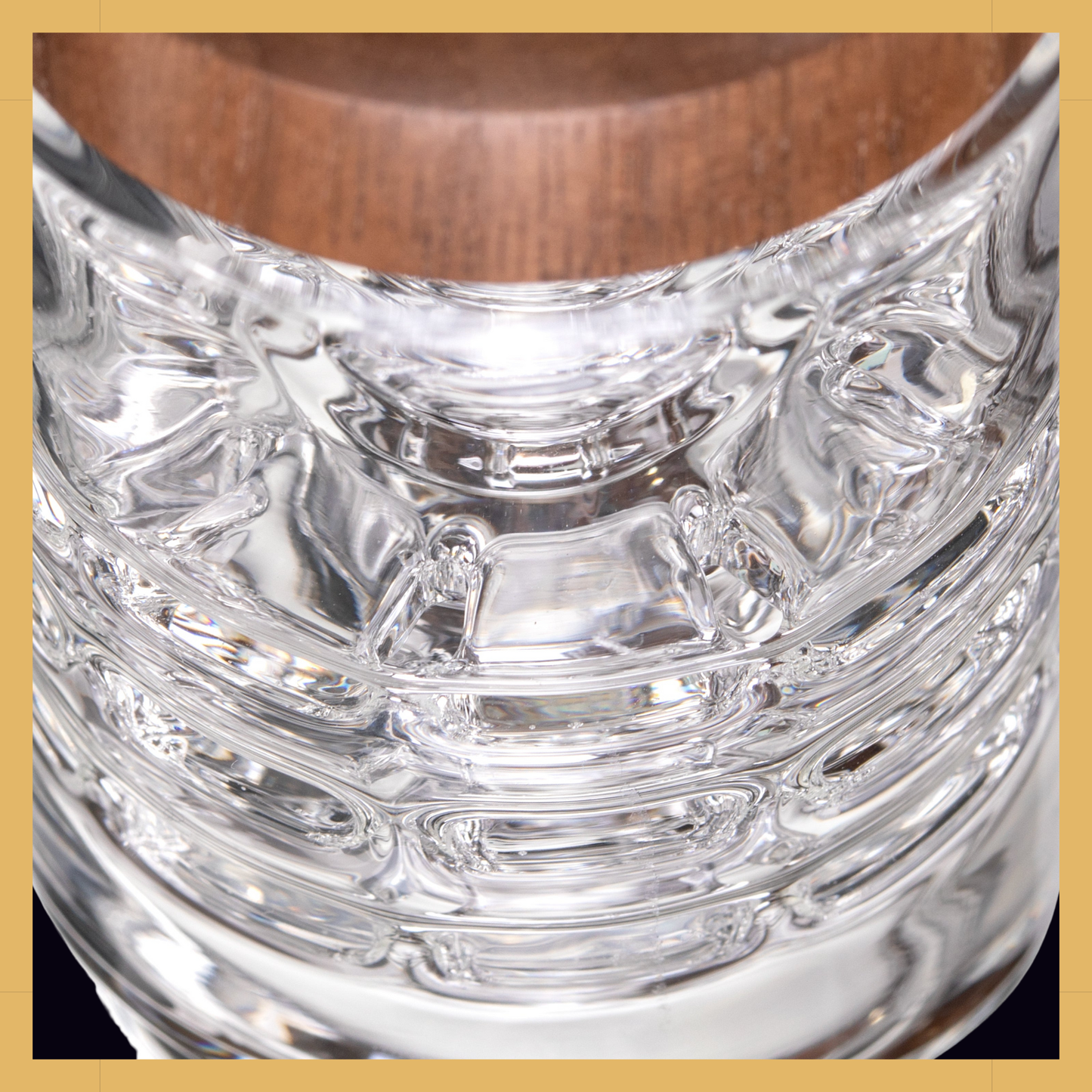 MJ Arsenal Halo Peak Top