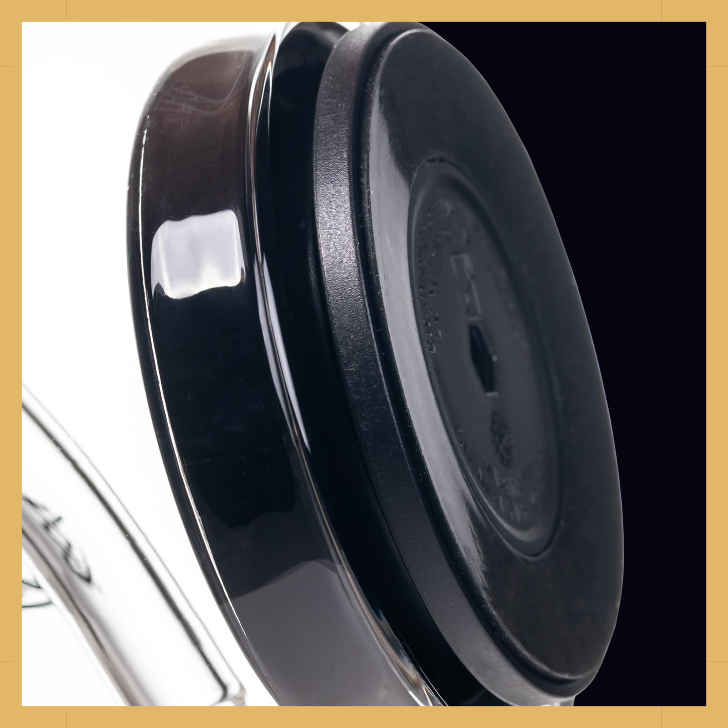 MJ Arsenal Nexus Water Pipe