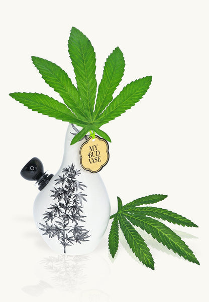 Love Bud Vase | My Bud Vase - Bumpin' Cann